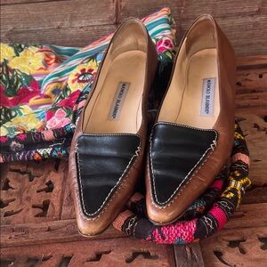 Manolo Blahnik 2 tone Tan Leather Shoes